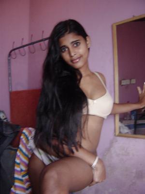Kerala Babe Cute Nude_11.jpg